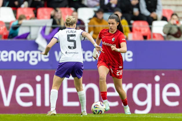 Paula Flach SGS Essen and Leela Egli Sport Club Freiburg battle for the ball during the Women s Soccer Bundesliga match between SGS Essen and Sport Club Freiburg at Stadion an der Hafenstrasse on May 17, 2026 in Essen, Germany, Germany Photo by Mario Hommes DeFodi Images Paula Flach SGS Essen and Leela Egli Sport Club Freiburg battle for the ball during the Women s Soccer Bundesliga match between SGS Essen and Sport Club Freiburg at Stadion an der Hafenstrasse on May 17, 2026 in Essen, Germany Photo by Mario Hommes DeFodi Images DFL regulations prohibit any use of photographs as image sequences and or quasi video