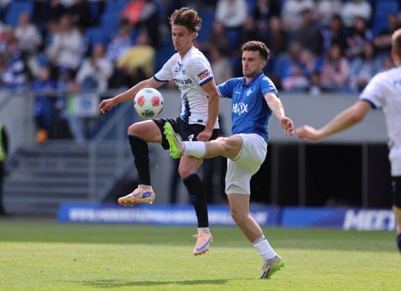 16 05 2026, Soccer 2 Bundesliga, SV Darmstadt 98 SC Paderborn, v l , Jonah Sticker SC Paderborn , Sergio Lopez SV Darmstadt 98 DFL DFB REGULATIONS PROHIBIT ANY USE OF PHOTOGRAPHS AS IMAGE SEQUENCES AND OR QUASI VIDEO xdcx Copyright: HMBxMedia Claus
