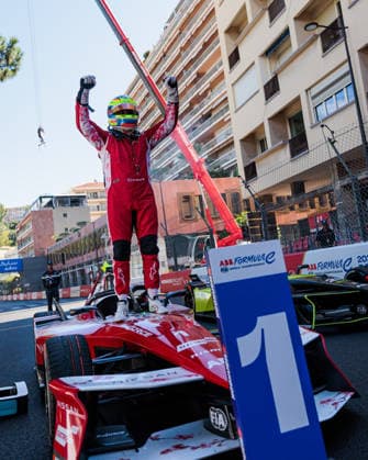 2026 FORMULA E MONACO ePRIX ROWLAND Oliver (gbr), Nissan Formula E Team, Nissan e-4ORCE 05, portrait at the podium, portrait during the Monaco ePrix, 9th and 10th round of the 2025-26 ABB FIA Formula E World Championship, WM, Weltmeisterschaft on the Circuit de Monaco from Mai 16 to 17, 2026 in Monte-Carlo, Monaco -  Copyright: xGERMAINxHAZARDx