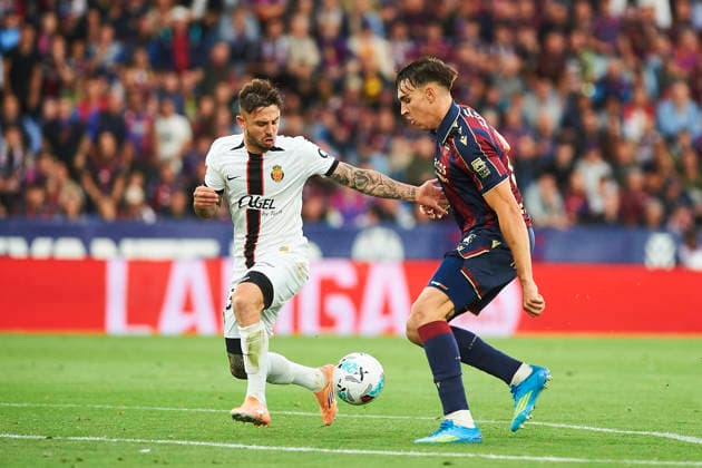 Pablo Maffeo RCD Mallorca and Carlos Espi Levante UD during the LaLiga EA Sports match between Levante UD and RCD Mallorca at Ciudad de Valencia on May 17, 2026 in Valencia, Spain Photo by Maria Jose Segovia DeFodi Images