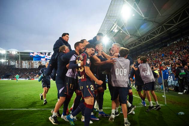 Levante players celebrates after scoring his team˜s second goal during the LaLiga EA Sports match between Levante UD and RCD Mallorca at Ciudad de Valencia on May 17, 2026 in Valencia, Spain Photo by Maria Jose Segovia DeFodi Images