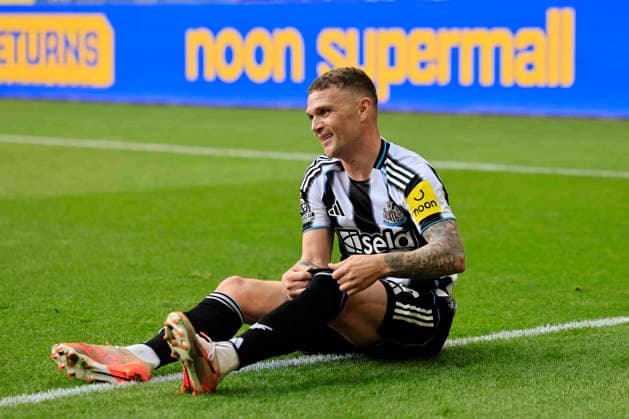Newcastle United v West Ham United Premier League Kieran Trippier of Newcastle United adjusts his socks after being fouled during the Premier League match at St. James s Park, Newcastle 17 05 2026 UK Newspapers OUT Copyright: xFredxPalmerx FIL-23447-0231