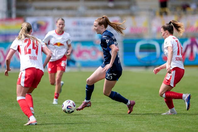 v li Nikoline Hougaard Dudek RBL, 24 , Nikee van Dijk TSG, 25 , Annabel Schasching RBL, 16 , Action, Action, Game scene, 17 05 2026, Sinsheim Hoffenheim Germany , Football, Google Pixel Womens Bundesliga, TSG 1899 Hoffenheim RB Leipzig, DFB DFL REGULATIONS PROHIBIT ANY USE OF PHOTOGRAPHS AS IMAGE SEQUENCES AND OR QUASI VIDEO xozx
