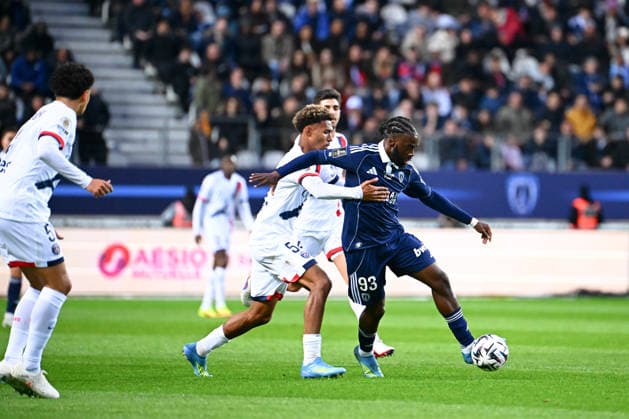 Paris FC v Paris Saint-Germain - Ligue 1 McDonald s 2025 2026 54 Dimitri LUCEA (psg) - 93 Jonathan IKONE (pfc) during the Ligue 1 McDonald s match between Paris FC and Paris SG at Stade Jean Bouin on May 17, 2026 in Paris, France. Paris France  Copyright: xFEPx 776348394