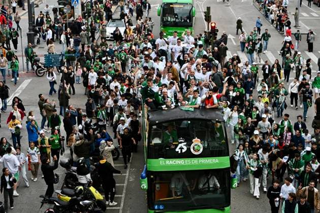 Football, Spain, Racing Santander celebrates promotion to the Primera Division