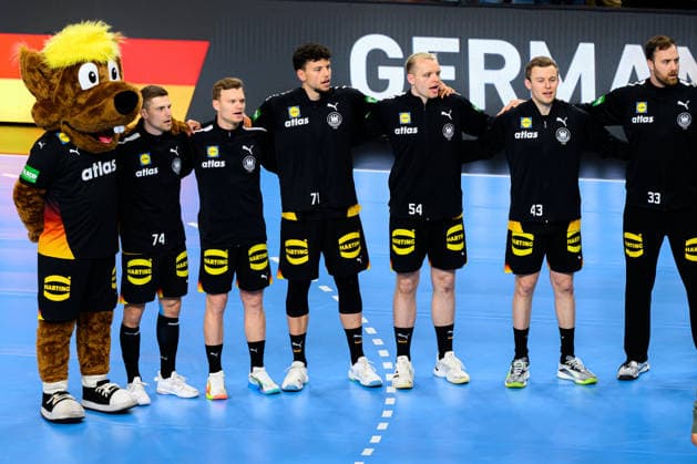 Cologne Handball Laenderspiel Germany Denmark Vincent Buechner Büchner Germany , Timo Kastening Germany , Marko Grgic Germany , Justus Fischer Germany , Moritz Sauter Germany during the national anthem Cologne Lanxess Arena Germany
