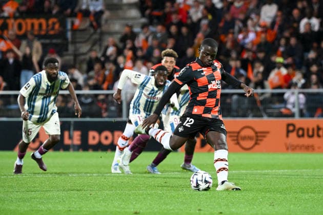 FC Lorient v Le Havre Athletic Club - Ligue 1 McDonald s 2025 2026 12 Bamba DIENG (fcl) during the Ligue 1 McDonald s match between Lorient and Le Havre at Stade du Moustoir on May 17, 2026 in Lorient, France. Lorient France  Copyright: xFEPx 776348392