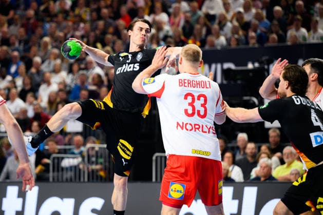 Koeln Handball Laenderspiel Deutschland Daenemark Miro Schluroff Germany , Daenemarks Emil Bergholt Koeln Lanxess Arena Germany