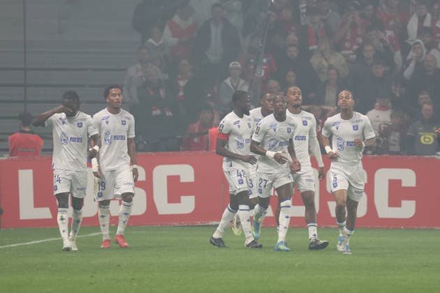 FOOTBALL : LOSC Lille vs Auxerre - Ligue 1 J34 - 17 05 2026 Joie des joueurs de l AJ Auxerre apres l ouverture du score lors du match LOSC Lille vs Auxerre, Ligue 1 J34, Decathlon Arena stade Pierre Mauroy, le 17 mai 2026 - photo Laurent Sanson PsnewZ  Copyright: xLaurentxSANSONx xPsnewZx