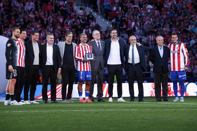 Atletico de Madrid vs Girona, on the 37th matchday of the 2025 26 Spanish First Division May 17, 2026, Madrid, Spain Tribute to Antoine Griezmann after the Spanish championship LaLiga football match between Atletico de Madrid and Girona CF on 17 May 2026 at Estadio Santiago Bernabeu in Madrid, Spain Madrid, Spain Madrid Madrid Spain Copyright: xAlejandroxMatiasx