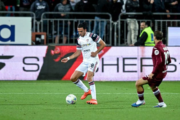 Cagliari s Gabriele Zappa in action during the Serie A soccer match between Cagliari Calcio and Torino at the Unipol Domus in Cagliari, Sardinia - Sunday 17th May. - Soccer  Copyright: x Â®xGianlucaxZuddas LaPressex