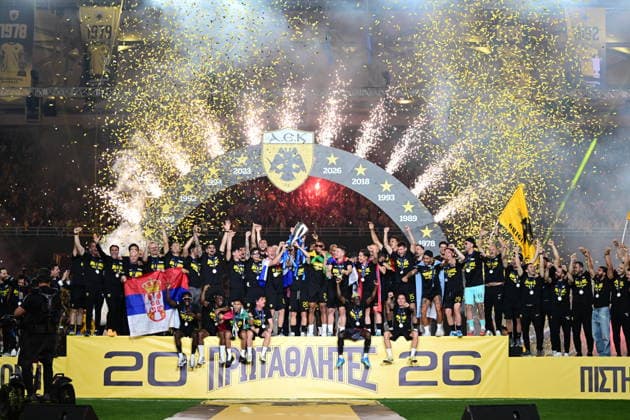 SuperLeague Trophy Ceremony - Players of AEK celebrate with the SuperLeague trophy during the trophy ceremony of the greek championship held at AEK Arena in Athens, Greece, 17 May 2026. IMAGO ONE INCH PRODUCTIONS ATHENS Greece Copyright: xOnexInchxProductionsx 6975172