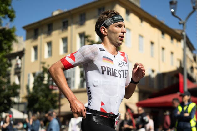Triathlon, IRONMAN 70 3 Aix en Prevence Lasse Nygaard Priester GER Aix en Provence France Copyright: xMarcelxHilgerx
