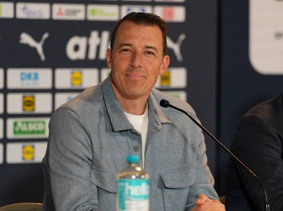Der ehemalige Handball-Weltmeister Dominik Klein wird als Botschafter fuer die Handball-Weltmeisterschaft 2027 in Deutschland vorgestellt. Deutscher Handballbund, Pressekonferenz, LanXESS Arena, Koeln, GER, 17.05.2026 Foto: HMB Media Scott W. Coleman Koeln LanXESS Arena Nordrhein-Westfalen GER Copyright: xScottxW.xColemanx