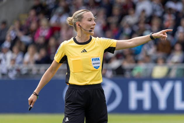 Google Pixel Womens Bundesliga Eintracht Frankfurt 1 FC Union Berlin, 17 05 2026 Fabienne Michel Referee, clipping, portrait portrait, Eintracht Frankfurt 1 FC Union Berlin, Frankfurt, Stadion am Brentanobad, 17 5 2026 Copyright: xBEAUTIFULxSPORTS Gawlikx