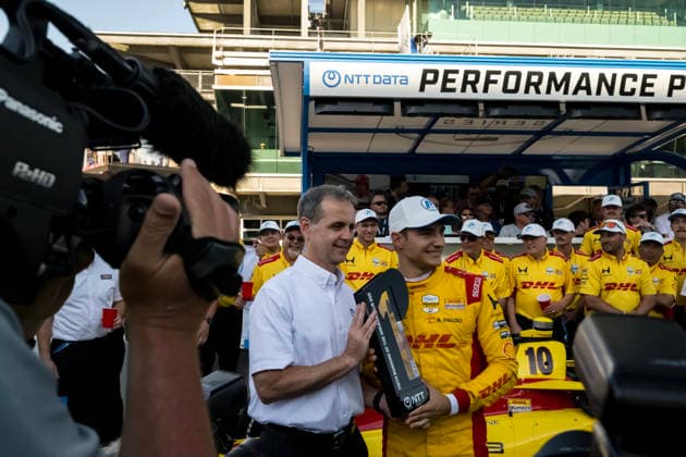 May 17, 2026, Speedway, Indiana, USA: NTT IndyCar, Indy Car, IRL, USA SERIES driver, {persons}, wins the pole award for the Indianapolis 500 at Indianapolis Motor Speedway in SPEEDWAY, Indiana, USA. NTT INDYCAR SERIES: May 17, 2026: Indianapolis 500: {Persons} 2 - ZUMAa161 20260517_aaa_a161_023 Copyright: xDavidxRxDahlxGrindstonexMediaxGrx