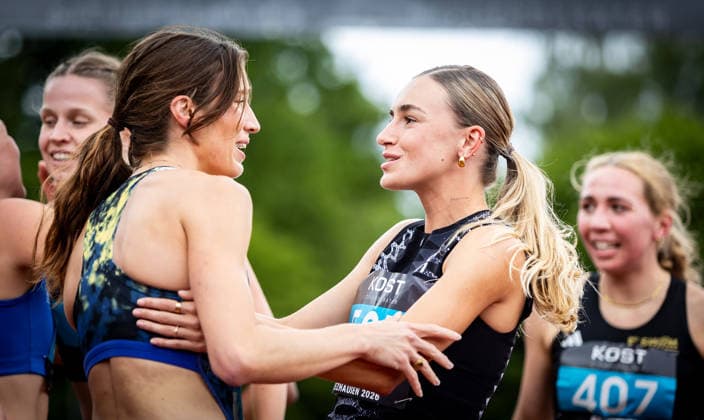 35 International Runners Meeting Pliezhausen, 17 05 2026 Happy together after their 1000m race Lara Tortell GER Athletics Team Karben and Lilly Nägeli SUI 35 International Runners Meeting on 17 05 2026 at the Schönbuchstadion in Pliezhausen Baden Württemberg Copyright: xBEAUTIFULxSPORTS R.xSchmittx