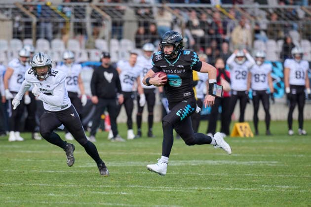 European Football Alliance, EFA, Munich Ravens, Raiders Tirol, Munich, 9 Russell Tabor Munich Ravens, QB European Football Alliance, EFA, Munich Ravens, Raiders Tirol, Munich, Stadion an der Grünwalder Straße, American Football München Städtisches Stadion an der Grünwalder Straße Bayern Germany Copyright: xAmericanxFootballxNetworkx(AF.N)x·xGerhardxLehnerx