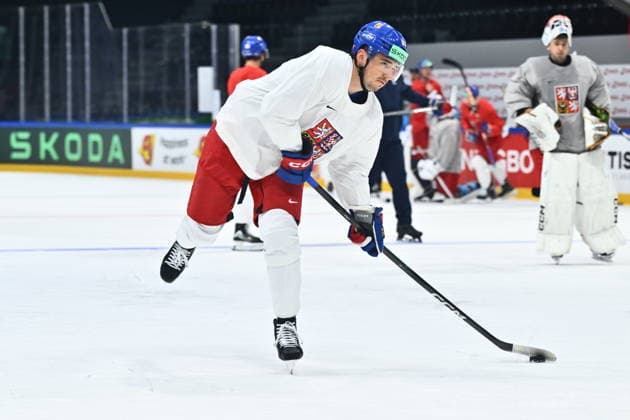 Libor Hajek attends Czech national Ice hockey, Eishockey team training session at the 2026 IIHF Ice Hockey World Championship, WM, Weltmeisterschaft in Fribourg, Switzerland, on May 18, 2026. (CTKxPhoto RadekxPetrasek) CTKPhotoP2026051803081  CTKPhotoP2026051803081