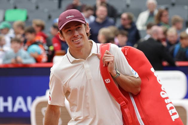 2026 05 18, xFSx, Bitpanda Open Hamburg ATP500, Mens Tennis Tournament in Hamburg , Am Rothembaum in Hamburg ,Alex De Minaur AUS smiles after his victory against Francisco Cerundolo ARG Copyright: HMBxMedia FernandoxSoares