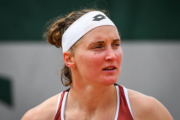 May 18, 2026, Paris, France, France: Carole MONNET of France during the first qualifying day of the Roland-Garros 2026, French Open 2026, Grand Slam tennis tournament at Roland-Garros Stadium on May 18, 2026 in Paris, France. Paris France - ZUMAm308 20260518_zsp_m308_040 Copyright: xMatthieuxMirvillex