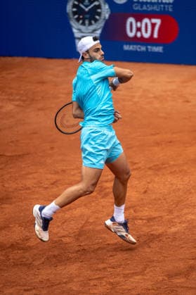 HAMBURG, GERMANY - MAY 18: Francisco Cerundolo of Argentina plays a forehand against Alex de Minaur of Australia during their Men s Singles Round One match at the Bitpanda Hamburg Open on May 18, 2026 in Hamburg, Germany. Credit: Andy Astfalck NurPhoto Germany Copyright: xAndyxAstfalckx