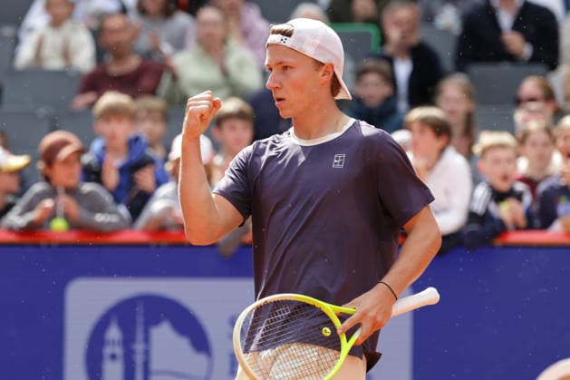 2026 05 18, xFSx, Bitpanda Open Hamburg ATP500, mens tennis tournament in Hamburg , Am Rothembaum in Hamburg , Max Schoenhaus GER winner fist, jubel Copyright: HMBxMedia FernandoxSoares