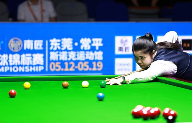 (260518) -- DONGGUAN, May 18, 2026 -- Panchaya Channoi competes during the semifinal between Mink Nutcharut of Thailand and Panchaya Channoi of Thailand of the 2026 World Women s Snooker Championship in Dongguan, south China s Guangdong Province, May 18, 2026. ) (SP)CHINA-DONGGUAN-SNOOKER-WORLD WOMEN S CHAMPIONSHIP-SEMIFINAL(CN) HuangxGuobao 