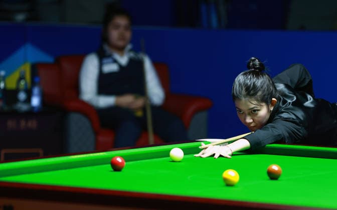 (260518) -- DONGGUAN, May 18, 2026 -- Mink Nutcharut competes during the semifinal between Mink Nutcharut of Thailand and Panchaya Channoi of Thailand of the 2026 World Women s Snooker Championship in Dongguan, south China s Guangdong Province, May 18, 2026. ) (SP)CHINA-DONGGUAN-SNOOKER-WORLD WOMEN S CHAMPIONSHIP-SEMIFINAL(CN) HuangxGuobao 