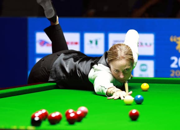 (260518) -- DONGGUAN, May 18, 2026 -- Reanne Evans competes during the semifinal between Reanne Evans of England and Ng On Yee of China s Hong Kong of the 2026 World Women s Snooker Championship in Dongguan, south China s Guangdong Province, May 18, 2026. ) (SP)CHINA-DONGGUAN-SNOOKER-WORLD WOMEN S CHAMPIONSHIP-SEMIFINAL(CN) HuangxGuobao 