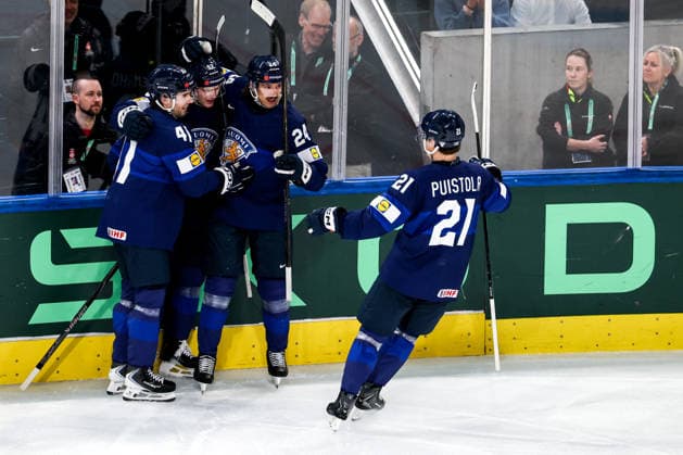 Ice hockey, Eishockey - IIHF WC 2026 ZURICH,SWITZERLAND,18.MAY.26 - ICE HOCKEY - IIHF Ice Hockey World Championship, WM, Weltmeisterschaft 2026, group stage, Finland vs USA. Image shows the rejoicing of Finland.  GEPAxpictures xMaticxKlansek