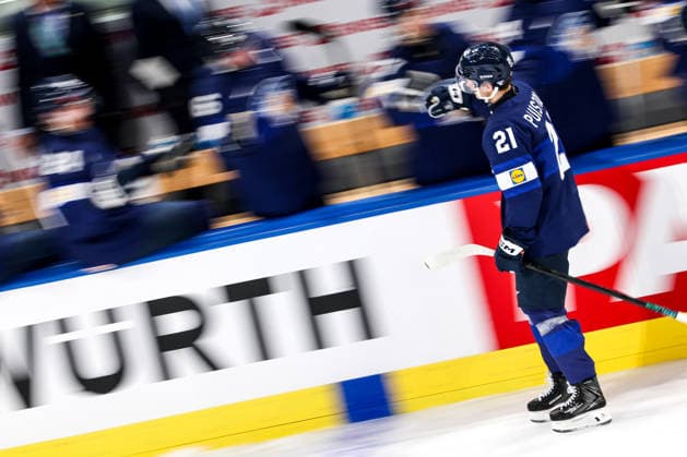 Ice hockey, Eishockey - IIHF WC 2026 ZURICH,SWITZERLAND,18.MAY.26 - ICE HOCKEY - IIHF Ice Hockey World Championship, WM, Weltmeisterschaft 2026, group stage, Finland vs USA. Image shows the rejoicing of Patrik Puistola (FIN).  GEPAxpictures xMaticxKlansek