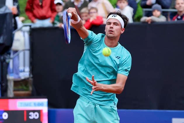 Daniel Altmaier Germany controls the ball, Bitpanda Hamburg Open, Bitpanda Hamburg Open, Rothenbaum, May 18, 2026 in Hamburg, Germany Photo by Marco Steinbrenner DeFodi Images Daniel Altmaier Germany controls the ball, Bitpanda Hamburg Open, Bitpanda Hamburg Open, Rothenbaum, May 18, 2026 in Hamburg, Germany Photo by Marco Steinbrenner DeFodi Images