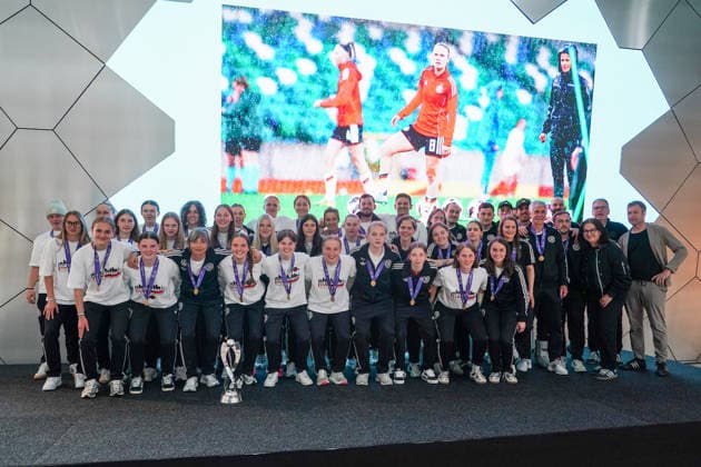 Football, Women, U17 European Championship, Reception and celebration for the European champions in Frankfurt