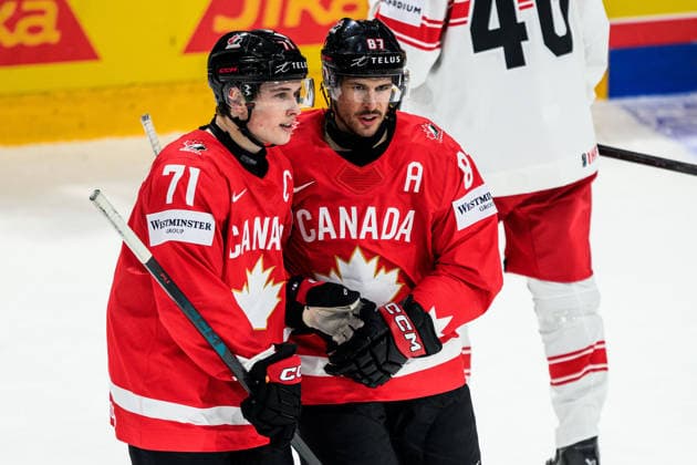 260518 Macklin Celebrini and Sidney Crosby of Canada during the 2026 IIHF Ice Hockey World Championship match between Canada and Denmark on May 18, 2026 in Fribourg Photo Jesper Zerman BILDBYRAN kod JZ JZ0718 ishockey ice hockey ishockey vm 2026 vm 2026 iihf world championship kanada canada danmark denmark canada kanada bbeng danmark denmark  Copyright: JESPERxZERMAN BB260518JZ083