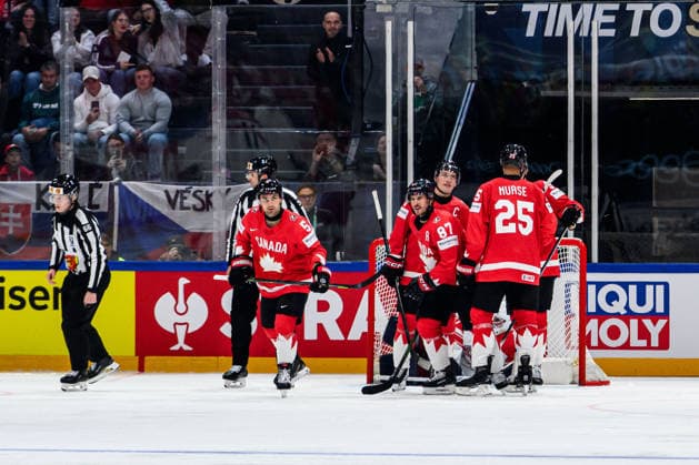 260518 Denton Mateychuk and Sidney Crosby of Canada celebrates after 3 0 during the 2026 IIHF Ice Hockey World Championship match between Canada and Denmark on May 18, 2026 in Fribourg Photo Jesper Zerman BILDBYRAN kod JZ JZ0718 ishockey ice hockey ishockey vm 2026 vm 2026 iihf world championship kanada canada danmark denmark canada kanada bbeng jubel danmark denmark celebrates  Copyright: JESPERxZERMAN BB260518JZ091