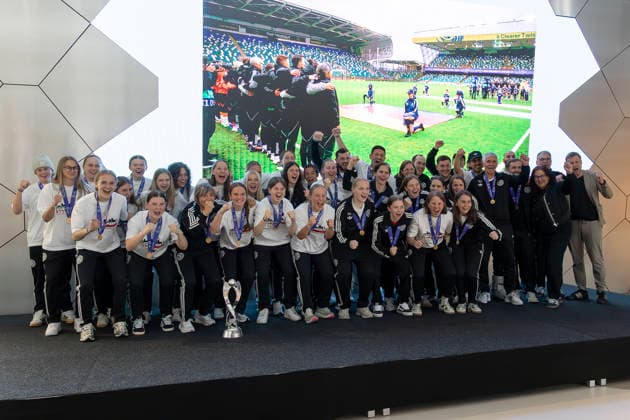 Reception DFB U17 Juniors at the DFB Campus, 18 05 2026 The U17 European champions with staff at the team photo, cheering, happy with the European Championship title on stage, Reception DFB U17 Juniors, Frankfurt, Stadion am Brentanobad, 18 5 2026 Copyright: xBEAUTIFULxSPORTS Gawlikx