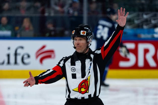 ZURICH, SWITZERLAND - MAY 18: Tobias Bjork (Referee) during the Preliminary Round - Group A Match 17 between Finland and United States at the IIHF Ice hockey, Eishockey World Championship, WM, Weltmeisterschaft 2026, Swiss Life Arena on May 18, 2026 in Zurich, Switzerland. Zurich Switzerland Copyright: xTimoxSteinx