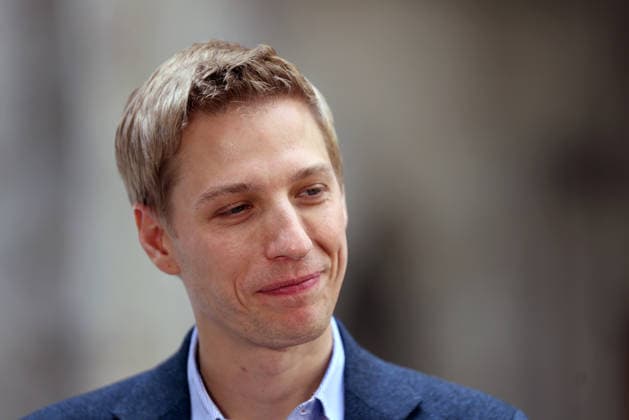 Football, women, Bundesliga, 2025 2026 season, FC Bayern Munich, women, double celebration, Rathausbalkon, Marienplatz Dominik Krause, Lord Mayor of the City of Munich, OB, Lord Mayor of Munich, head, portrait, smiling