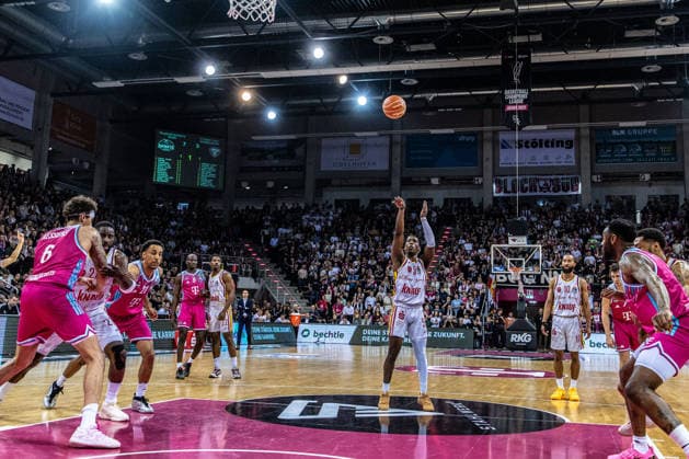 Marcus Carr Fitness First Wuerzburg Baskets, 05 at free throw Telekom Baskets Bonn vs Fitness First Wuerzburg Baskets, Basketball, easy Credit BBL, Playoffs, Quarterfinals, Matchday 2, 2025 2026, 18 05 2026 Telekom Baskets Bonn vs Fitness First Wuerzburg Baskets, Basketball, easy Credit BBL, Playoffs, Quarterfinals, Matchday 2, 2025 2026, 18 05 2026 Bonn Copyright: xEibner-Pressefoto GerhardxWingenderx EP_GWR