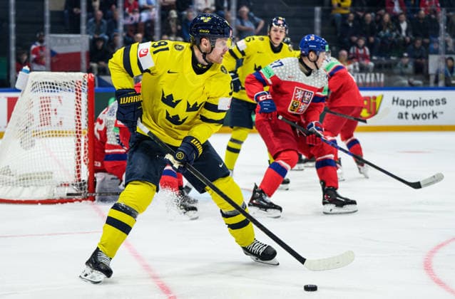 260518 Carl Grundström of Sweden during the 2026 IIHF Ice Hockey World Championship match between Sweden and Czech Republic on May 18, 2026 in Fribourg Photo Jesper Zerman BILDBYRAN kod JZ JZ0719 ishockey ice hockey ishockey vm 2026 vm 2026 iihf world championship sverige sweden tjeckien czech republic bbeng  Copyright: JESPERxZERMAN BB260518JZ114