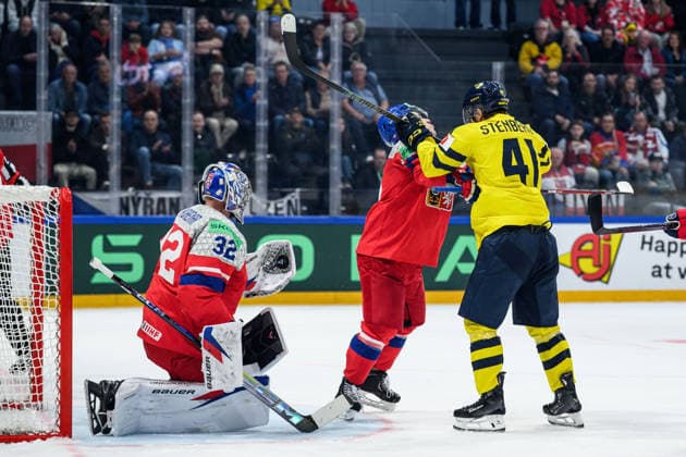 260518 Ivar Stenberg of Sweden during the 2026 IIHF Ice Hockey World Championship match between Sweden and Czech Republic on May 18, 2026 in Fribourg Photo Jesper Zerman BILDBYRAN kod JZ JZ0719 ishockey ice hockey ishockey vm 2026 vm 2026 iihf world championship sverige sweden tjeckien czech republic bbeng  Copyright: JESPERxZERMAN BB260518JZ121