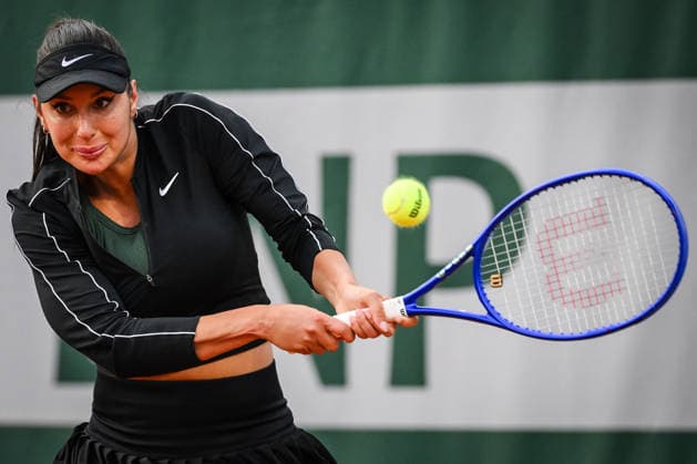 May 18, 2026, Paris, France, France: Oceane DODIN of France during the first qualifying day of the Roland-Garros 2026, French Open 2026, Grand Slam tennis tournament at Roland-Garros Stadium on May 18, 2026 in Paris, France. Paris France - ZUMAm308 20260518_zsp_m308_085 Copyright: xMatthieuxMirvillex