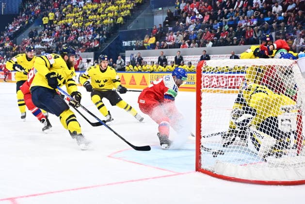 Jiri Cernoch of Czech Republic scores a goal during the IIHF World Championship, WM, Weltmeisterschaft Group B match Sweden vs Czech Republic on May 18, 2026, Fribourg, Switzerland. The goal was disallowed. (CTKxPhoto RadekxPetrasek) CTKPhotoP2026051807831  CTKPhotoP2026051807831