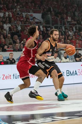 Bamberg, Germany 18 May 2026 1 BBL Playoff Quarterfinals 2025 2026 Sp 2 Bamberg Baskets vs Ratiopharm Ulm In the picture from left Demarcus Demonia Bamberg and Christopher Ledlum Ulm Brose Arena Bayern Copyright: xFotostandx xSchmittx