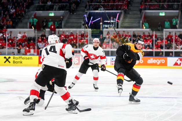 Ice hockey, Eishockey - IIHF WC 2026 ZURICH,SWITZERLAND,18.MAY.26 - ICE HOCKEY - IIHF Ice Hockey World Championship, WM, Weltmeisterschaft 2026, group stage, Germany vs Switzerland. Image shows Joshua Samanski (GER).  GEPAxpictures xMaticxKlansek