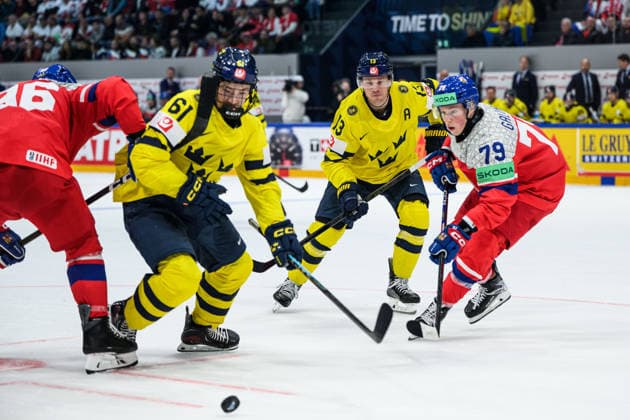 260518 Viggo Björck and Lucas Raymond of Sweden against Tomas Galvas of Czech Republic during the 2026 IIHF Ice Hockey World Championship match between Sweden and Czech Republic on May 18, 2026 in Fribourg Photo Jesper Zerman BILDBYRAN kod JZ JZ0719 ishockey ice hockey ishockey vm 2026 vm 2026 iihf world championship sverige sweden tjeckien czech republic bbeng  Copyright: JESPERxZERMAN BB260518JZ143