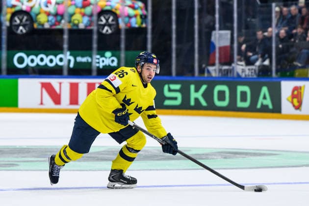 260518 Erik Brännström of Sweden during the 2026 IIHF Ice Hockey World Championship match between Sweden and Czech Republic on May 18, 2026 in Fribourg Photo Jesper Zerman BILDBYRAN kod JZ JZ0719 ishockey ice hockey ishockey vm 2026 vm 2026 iihf world championship sverige sweden tjeckien czech republic bbeng  Copyright: JESPERxZERMAN BB260518JZ144