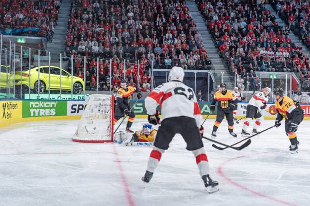 18 05 2026, Zurich, Swiss Life Arena, Ice Hockey World Championships Germany Switzerland, Goal for Switzerland to 0 1 Zurich Swiss Life Arena Zurich Switzerland Copyright: xJustPictures.ch StefanxEmchx jp-de-StEm-DSC0084920260518