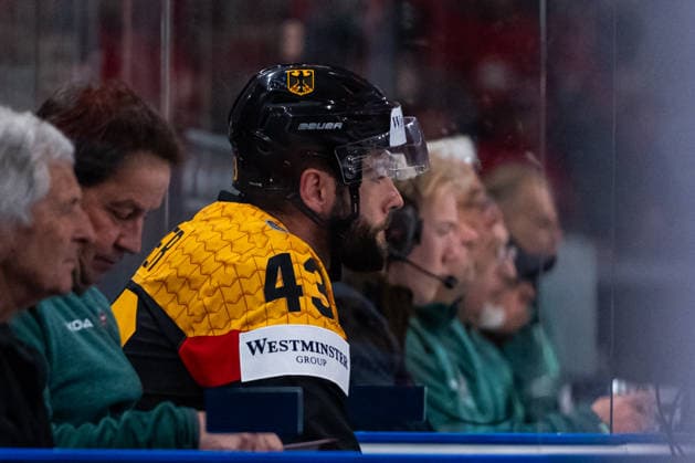 ZURICH, SWITZERLAND - MAY 18: Andreas Eder (Germany, 43) in the penalty box during the Preliminary Round - Group A Match 19 between Germany and Switzerland at the IIHF Ice hockey, Eishockey World Championship, WM, Weltmeisterschaft 2026, Swiss Life Arena on May 18, 2026 in Zurich, Switzerland. Zurich Switzerland Copyright: xTimoxSteinx